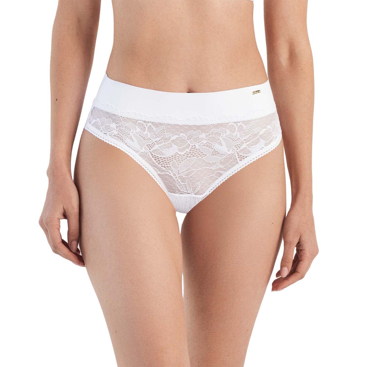 PANTY CON ENCAJE EN DELANTERO - Image 3
